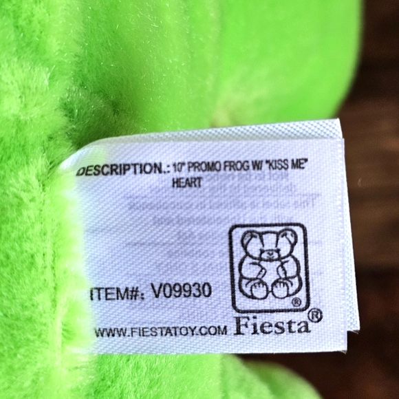 Rare Fiesta Toy Kiss Me Heart Frog Plush Stuffed Animal Valentine's Day Gift - Picture 5 of 14